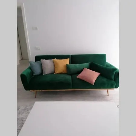 Apartament Modern Cu Terasa Апартаменти *