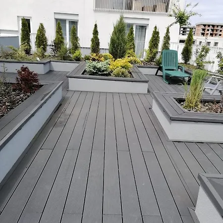 Апартаменти Apartament Modern Cu Terasa *
